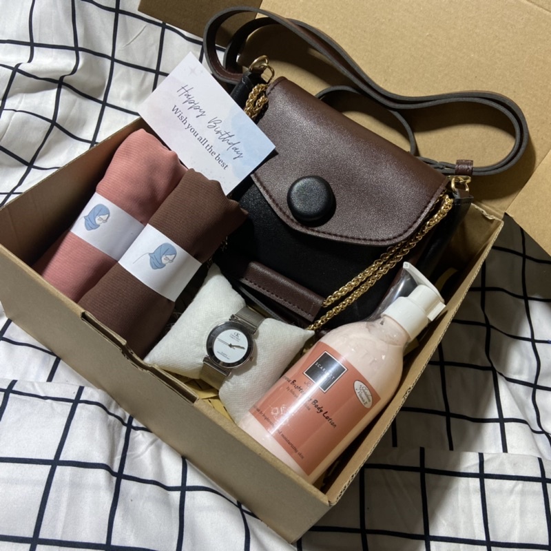 [FREE BABY GOLD] HAMPERS TAS 0045 GIFTBOX TAS SELEMPANG WANITA