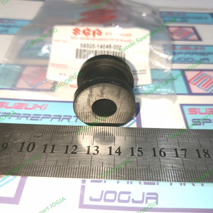 Suzuki Parts 09320-14048-000 Karet Penahan Knalpot Suzuki Shogun FD 125 Non SP Ori