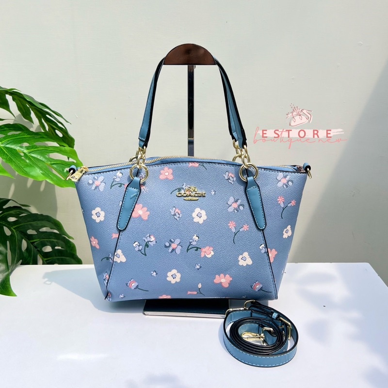 New Ch 03 Flowers Tote Bag