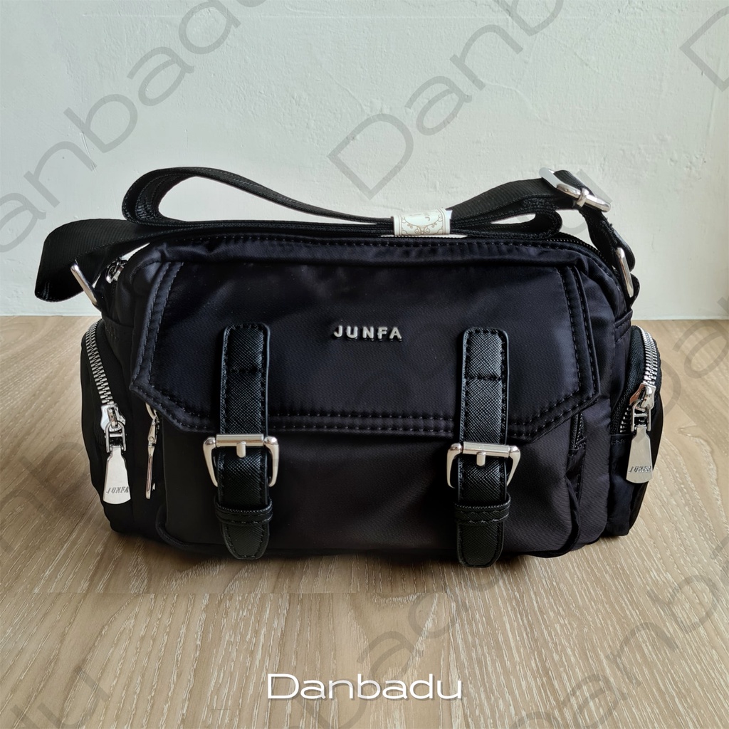 Jual Tas Selempang Wanita Cantik Dengan Double Gesper Bahan Premium