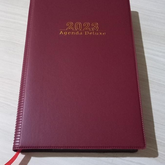 

AGENDA DELUXE