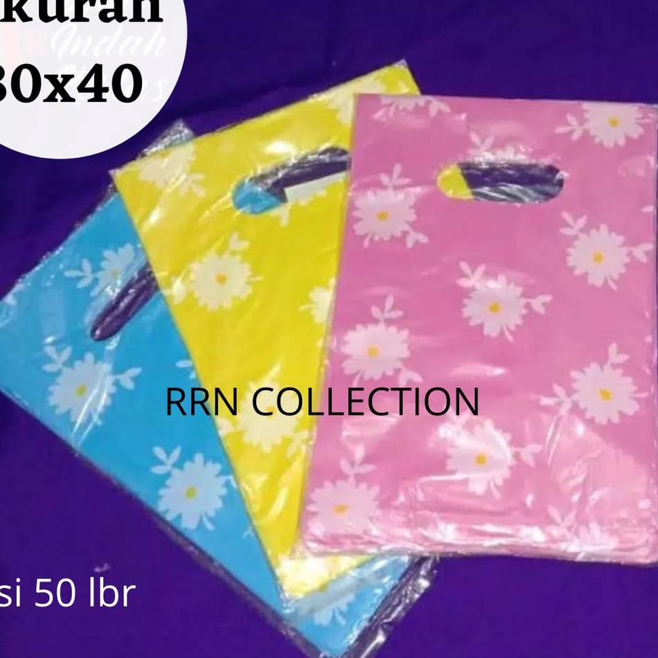 Pasti Murah Plastik Packing motif bunga ukuran 30x40 isi 50 lmb/Plastik HD motif bunga plastik olsho
