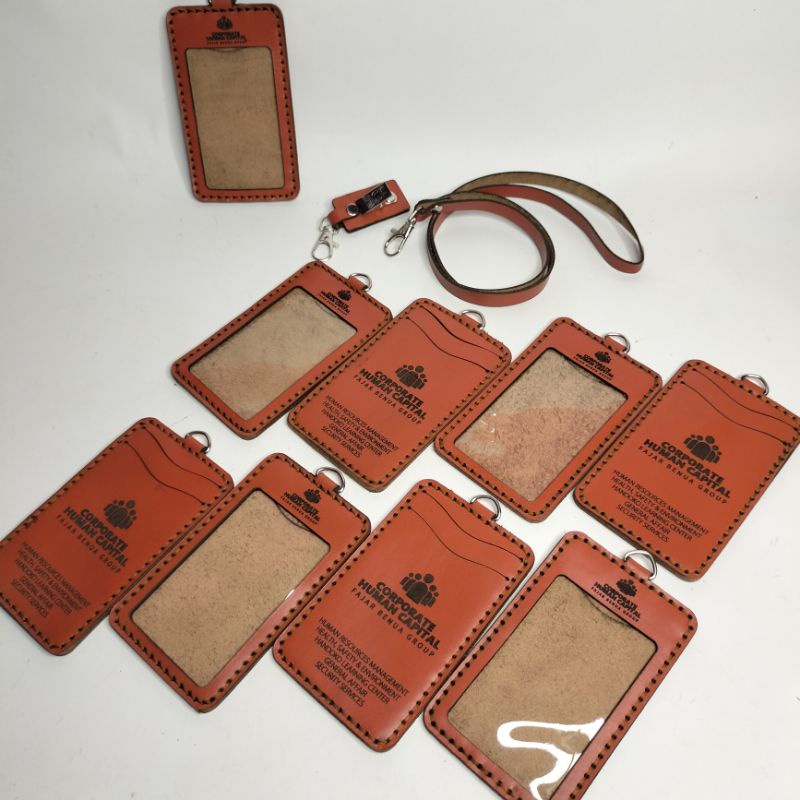 

ID Card Holder Kulit Sapi Asli/Name Tag Bahan Kulit Sapi Asli Garut