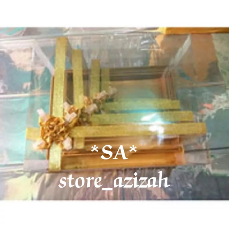 

Kotak hantaran / kotak seserahan / box seserahan full mika model list satu set warna gold BAHAN TRIPLEK KERBOT PRODAK DARIstore_azizah