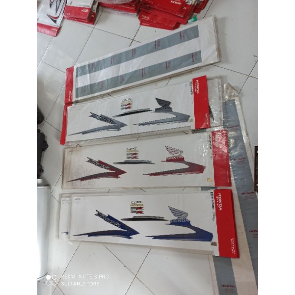 striping lis Honda Tiger Revo GLR 2009 Hitam Merah Biru Ori Original