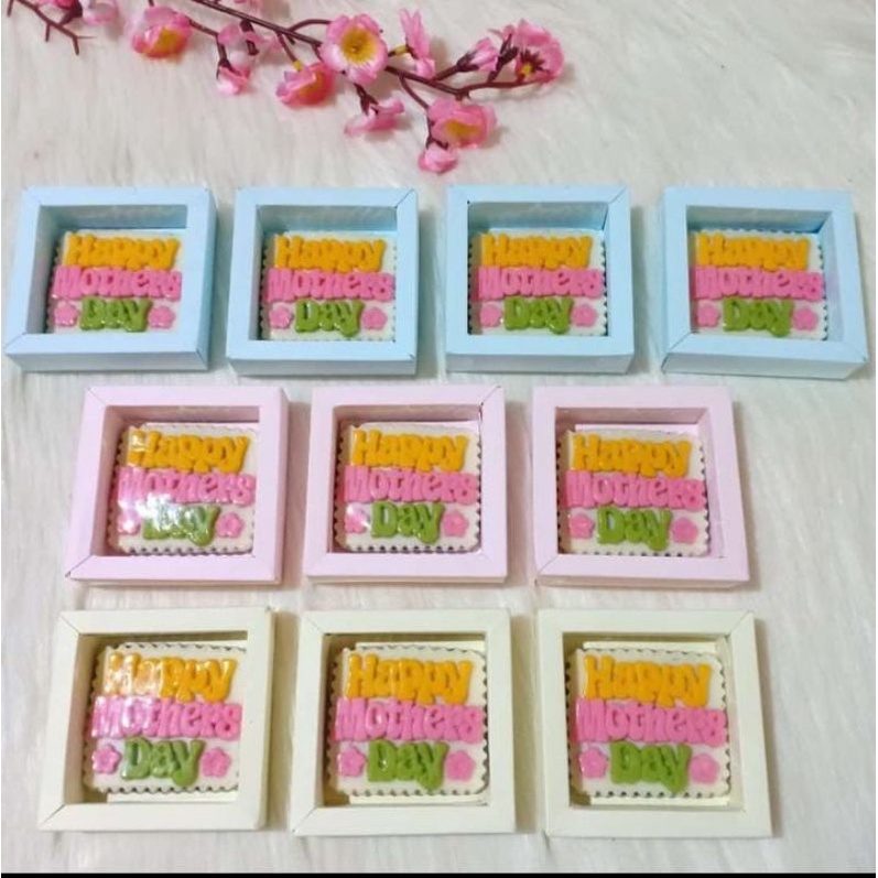 

Coklat Gift Box Spesial Hari Ibu