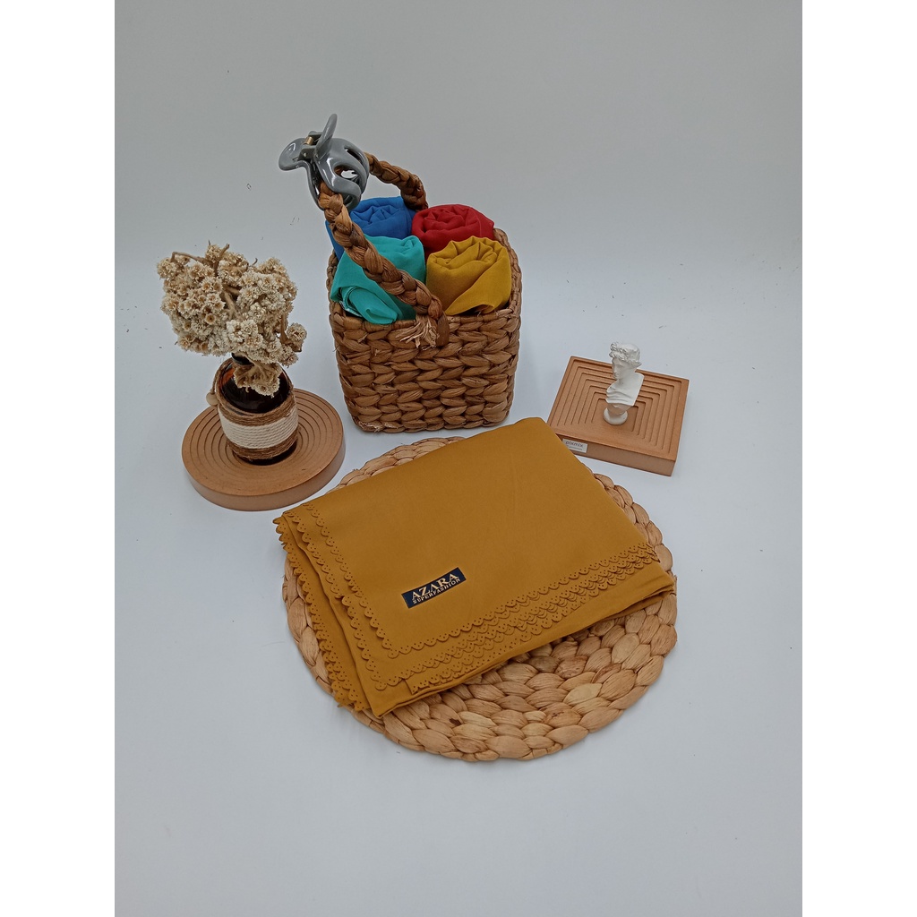 Azara Jilbab Segi Empat Voal Oskara Laser / VOAL MARVEL LASER