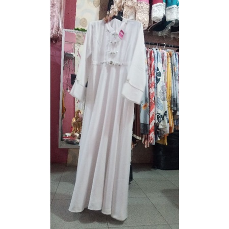 gamis putih