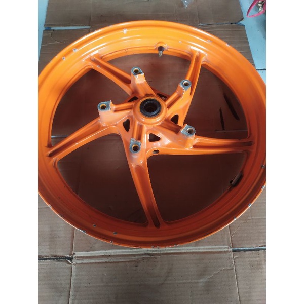 veleg velg roda depan cbr150 cb150r old cbu talian tapak lebar