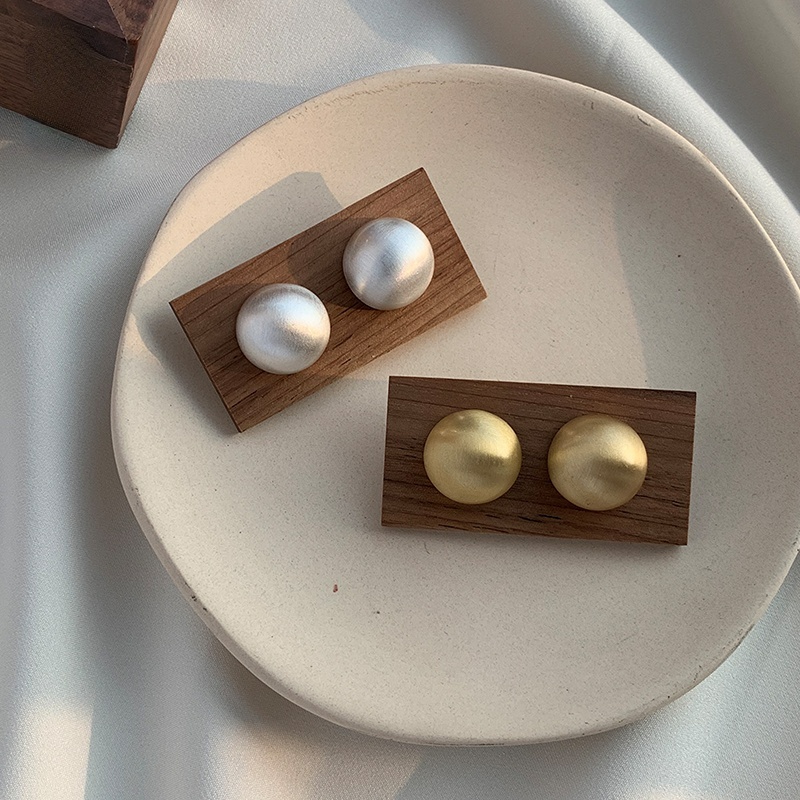 Baru Keren Bulat Mode Anting-Anting Ear Studs PIercing Ear Studs Aksesori Untuk Wanita Perempuan