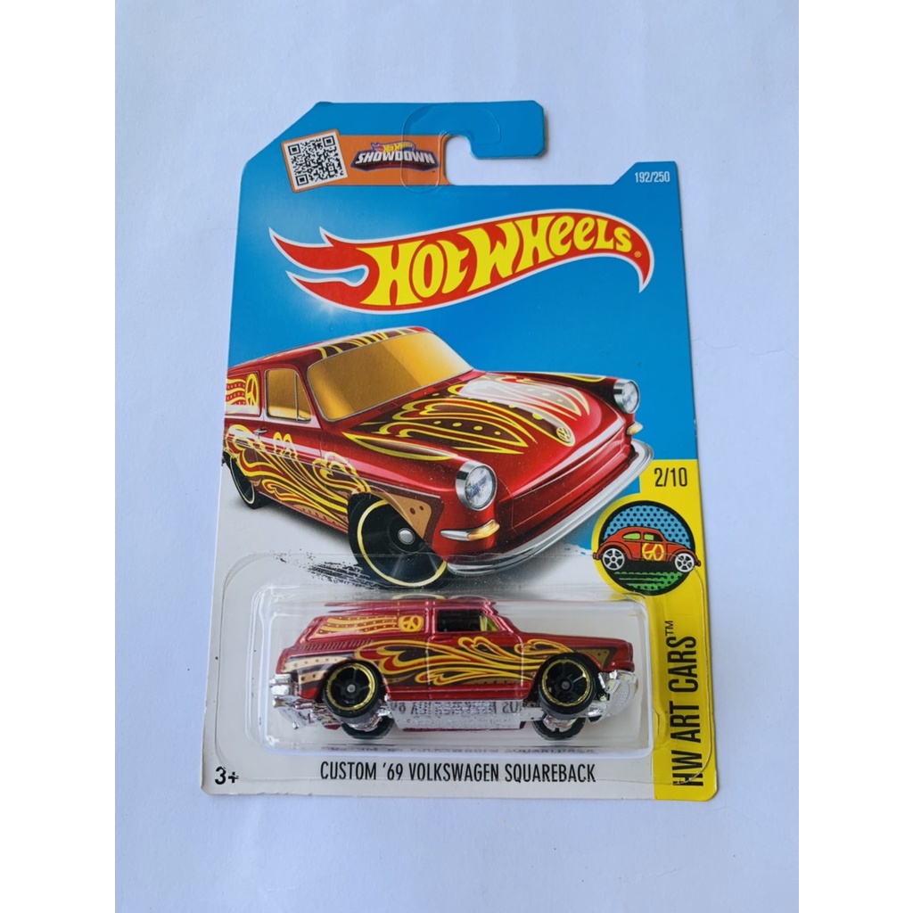 HOTWHEELS HOT WHEELS CUSTOM 69 VOLKSWAGEN SQUAREBACK MERAH HW ART CARS DIECAST MINIATUR MOBIL MAINAN