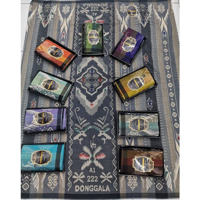 sarung Donggala kembang 3d