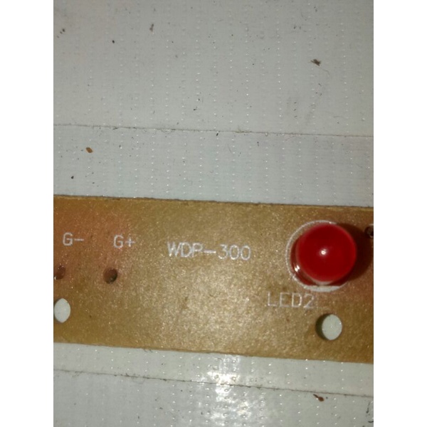 lampu dispenser miyako tipe wdp 300.
