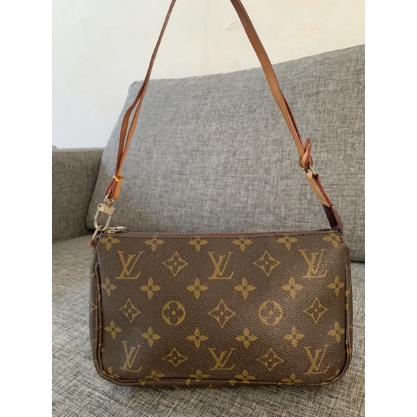 Preloved tas LV shoulder bag/ tas ketek LV