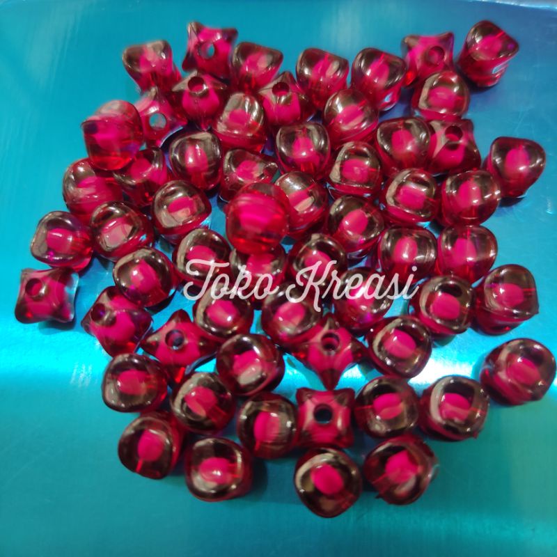 Mote / Manik isi bentuk belimbing 8mm warna pink magenta