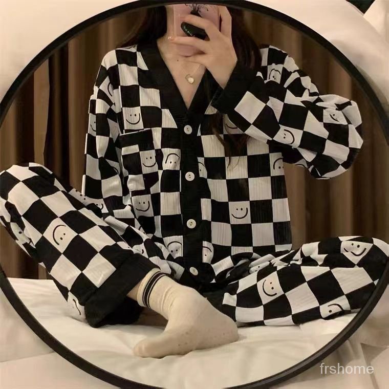 Piyama wanita berwarna-warni versi Korea dari celana panjang lengan panjang V-neck rasa senior dari