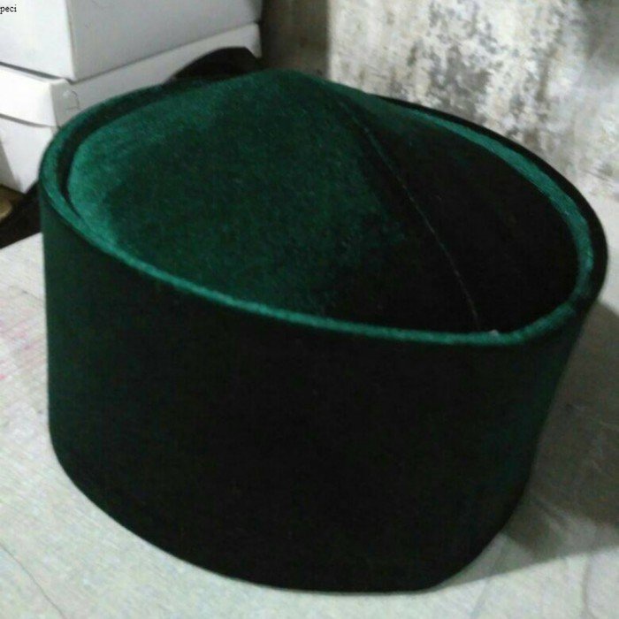 Peci/Songkok/Kopiah mesir bludru hijau size jumbo - 10