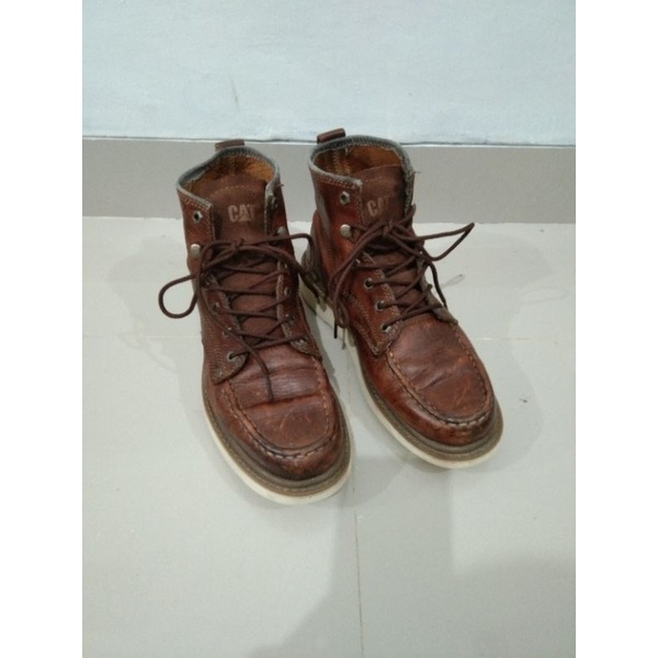 Caterpillar moc toe second