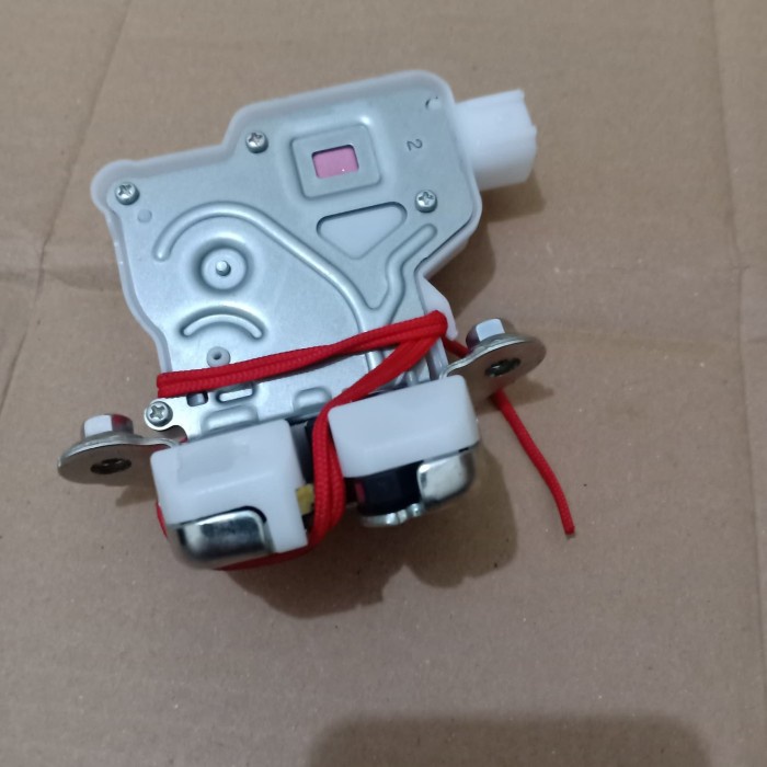 door lock pintu bagasi rush-terios 2018-2023 original