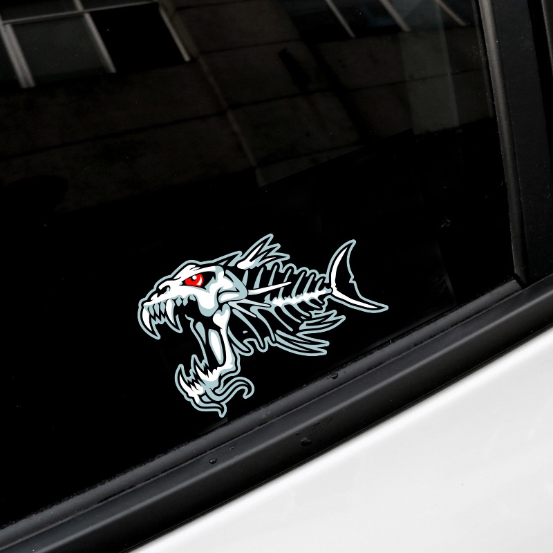 Piranha Ikan Kerangka Tulang Ikan Stiker Reflektif Stiker Menghias Mobil Sepeda Motor Tangki Bahan Bakar Penutup Kaca Depan Bumper Decal Tahan Air Cocok untuk Honda Beat Scoopy Civic Freed Vario Brio Jazz C70 PCX Genio ADV CRF Grand CB HRV S90 Supra x 125