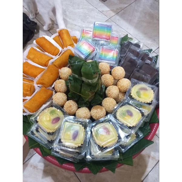 

Tumpeng Kue Basah