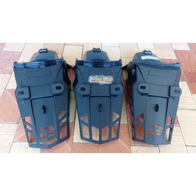 spakbor belakang coak Megapro Primus