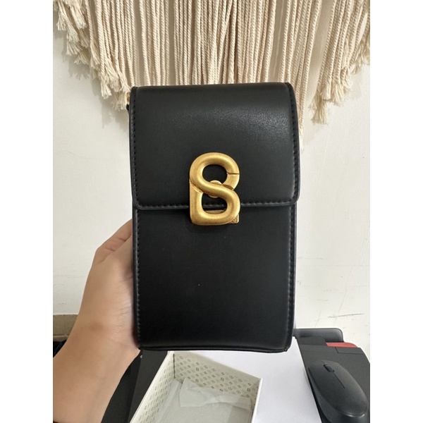 Preloved Tas Buttonscarves - Heldy phone black