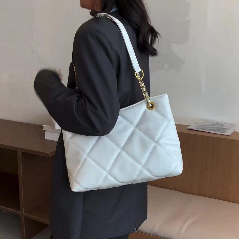 FLASH SALE 7.7 - TAS SELEMPANG KONDANGAN WANITA BAHAN SEMI KULIT BORDIR RANTAI WARNA HITAM, KREM, PUTIH UNTUK KULIAH, KERJA, SEKOLAH