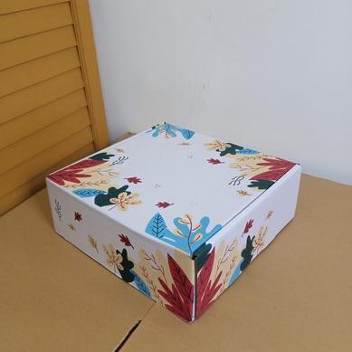 

⇙ Box 27x27x10 cm Puding/Kotak/Kado/Kardus/Packing/Kemasan ㅚ