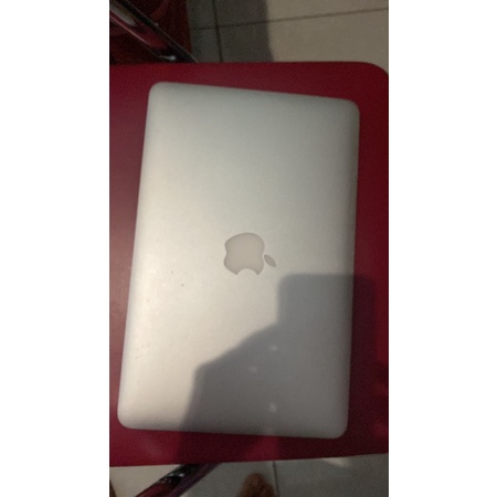 Jual MacBook seri tahun 2015, kondisi mati