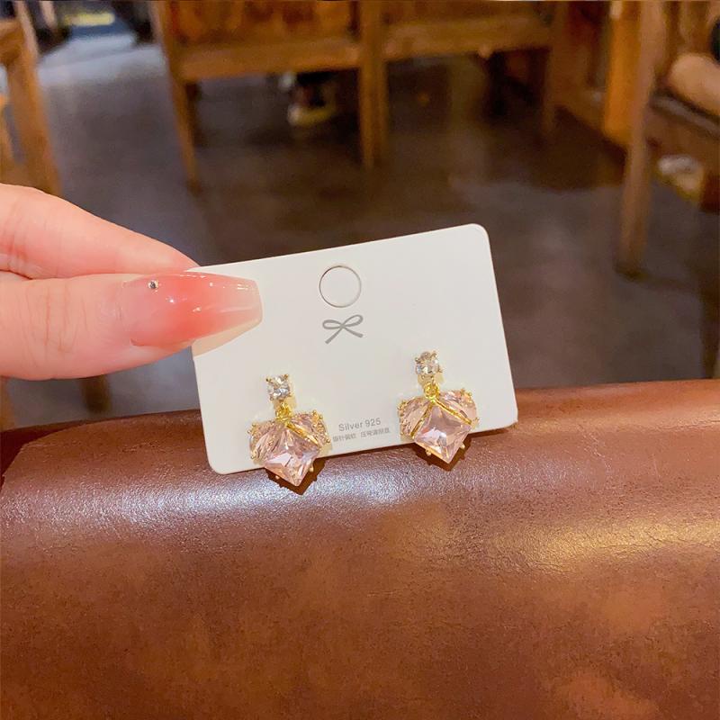 XiaoboACC 925jarum Perak Korea Fashion Merah Muda Zirkon Cinta Hati Mahasiswa Stud Earrings