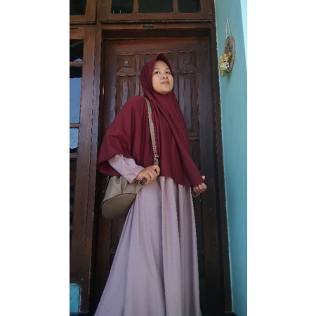 BERGO MUHIDA  SIZE L JILBAB TERLARIS