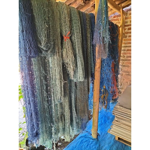 Jaring Bekas Nelayan