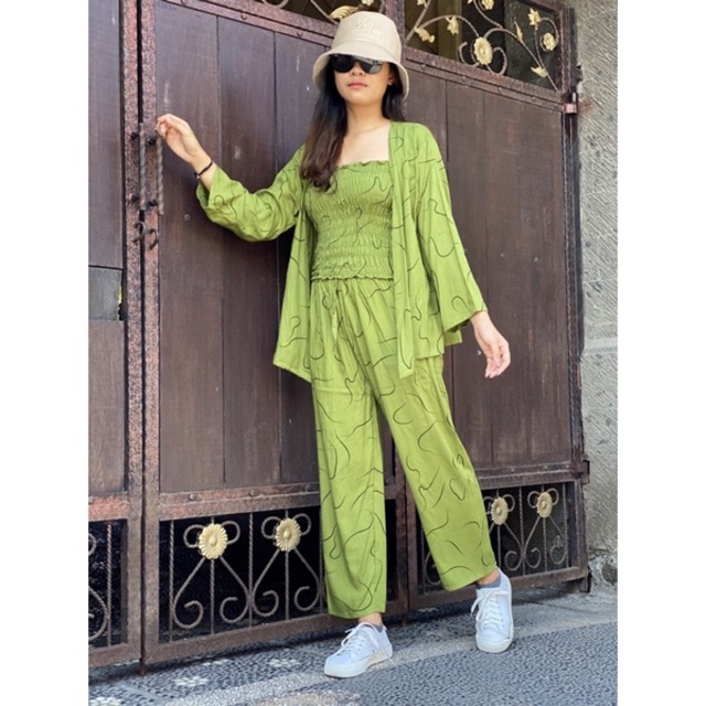 One Set Kemben Cardigan Motif