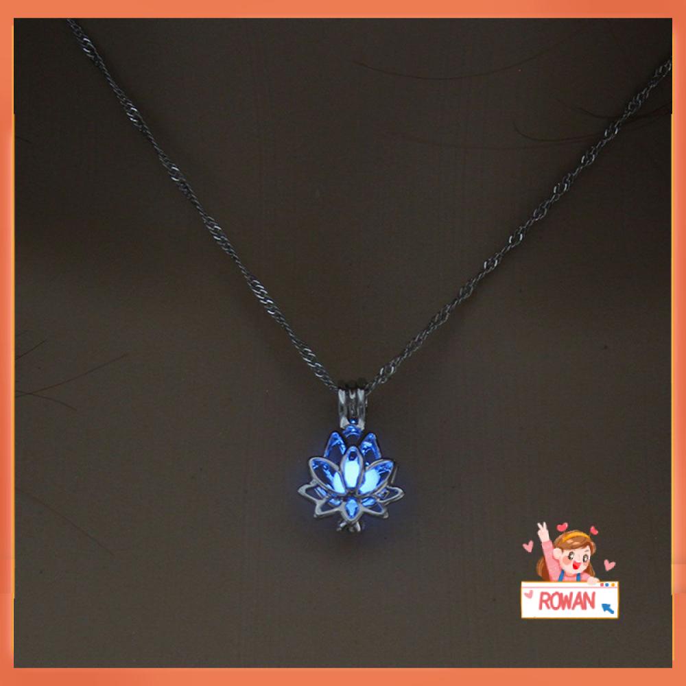 R-flower Kalung Wanita Liontin Bentuk Bunga Glowing