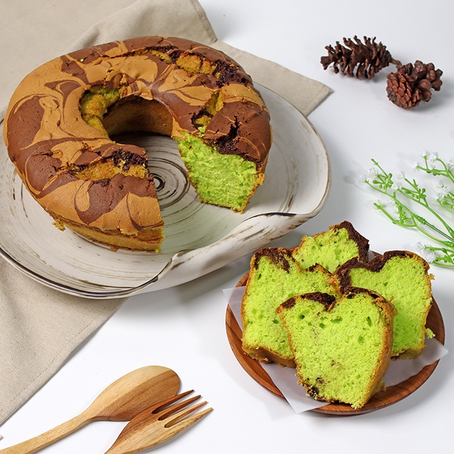 Majestyk Cake Marmer Pandan 500 Gram