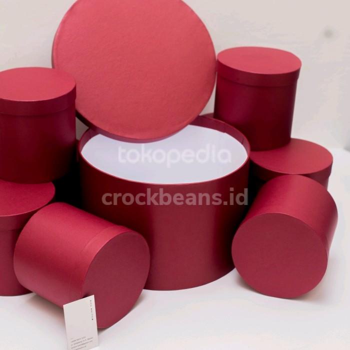 

Kotak Bulat / Hardbox Bulat / Box Bulat / Hardbox / Diameter 15Cm 086