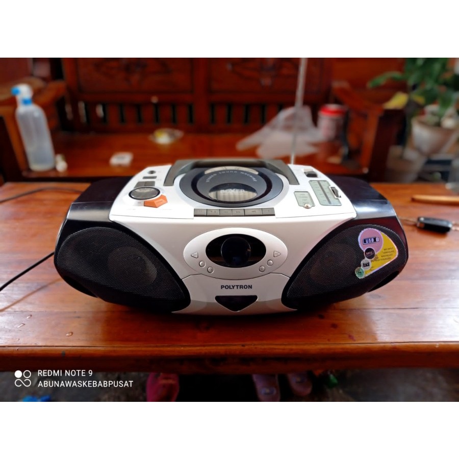 Tape & Radio Compo Boxer Polytron