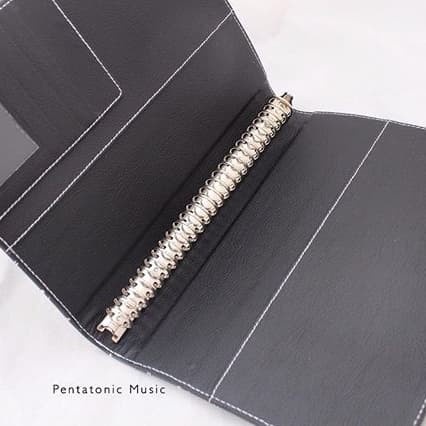 

BLACK SONG RING BINDER BINDER MOTIF MUSIK HADIAH KADO UNIK