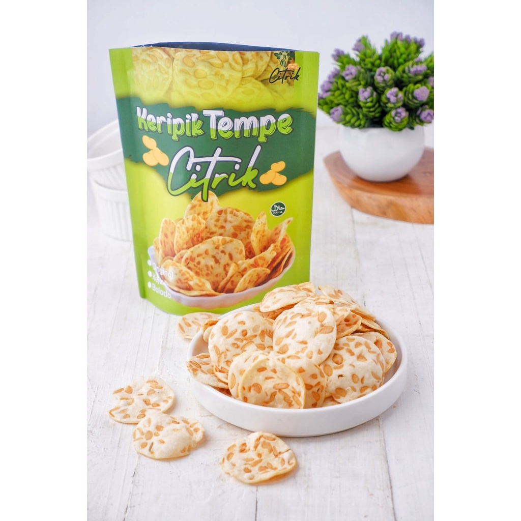 

Cemilan Keripik Kripik Tempe Sagu Bandung Spesial 250 Gram