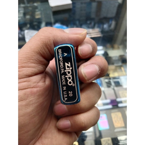 Korek Api Zippo Blue ice Kilat Tua Grade USA Dinting Satu