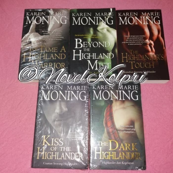 Novel Highlander Series - Karen Marie Moning