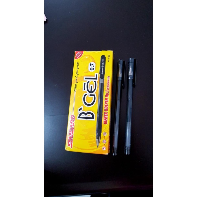

PULPEN STANDRAD B GEL 0.7 HITAM PER LUSIN