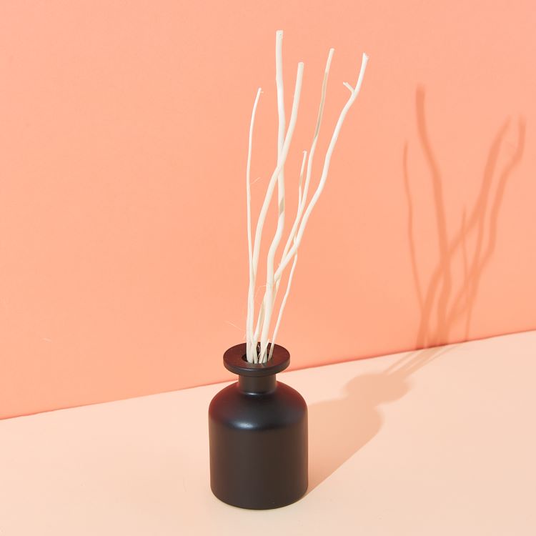 Botol Reed Diffuser 145gr Hitam Kaca Tebal Aromatherapy Aromaterapi