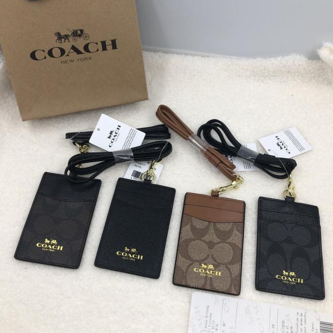 

C0ach's Name Tag Holder Lanyard Kartu Kerja