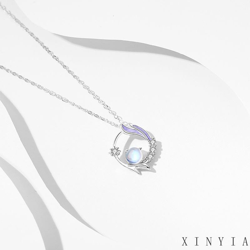 【Bayar di tempat】Ladies Moon Stone Necklace  Rantai Kalung Perempuan Fishtail Desain Rasa Senior Mewah Kalung Rantai