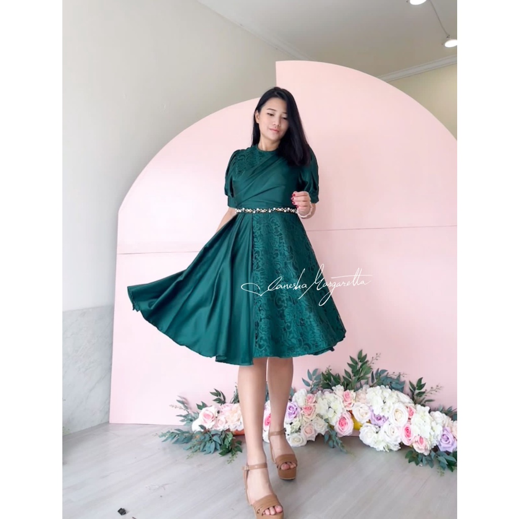 Mydress 704# Dress Mewah Gaun Kombinasi Brukat Tali Belakang Mutiara