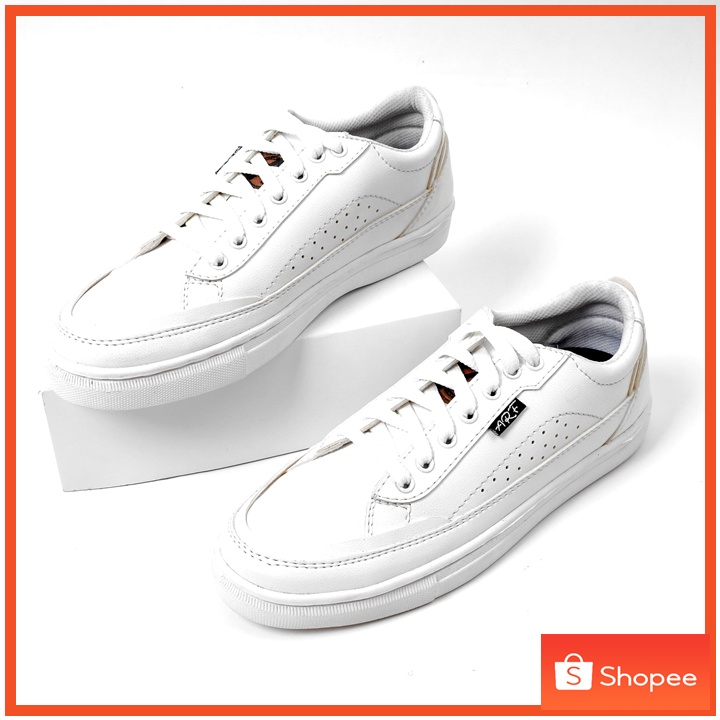 JOSE FULL WHITE - Sepatu Sneakers Pria Casual Kuliah Santai Sniker Sneker Original Cowok