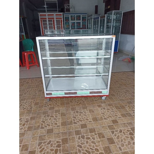 Steling Mainan Uk100