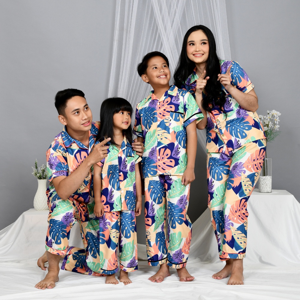 Cleopatra Piyama Wanita HP ( Size M / L / XXL ) Bahan Microtex / Piyama Dewasa / Piyama Karakter / Piyama Motif Cewek - Part 1